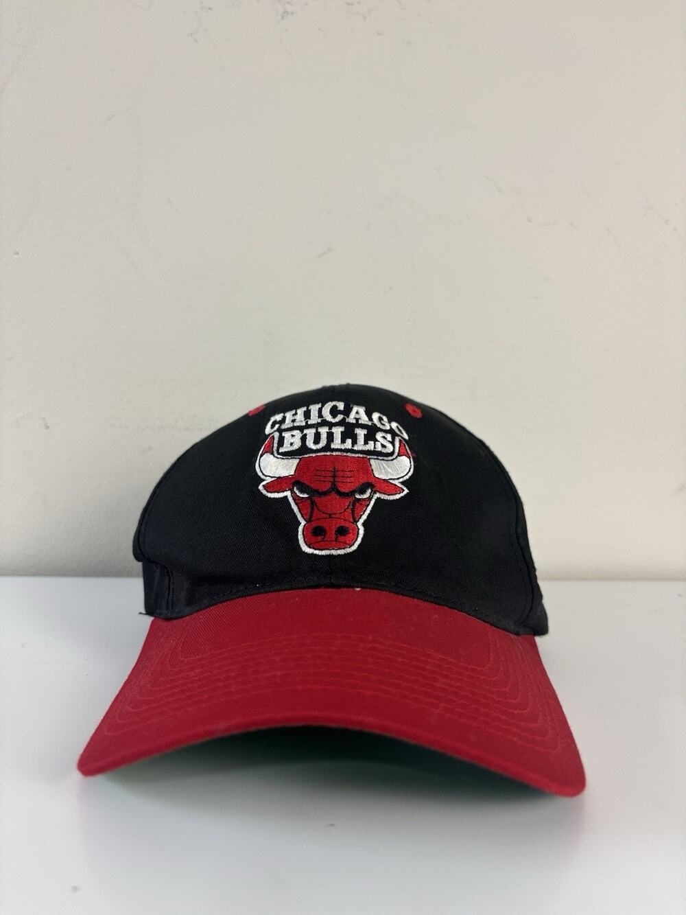 Vtg 90s Chicago Bulls GCC Strapback Hat Side NBA Patch Green Undervisor Cap OSFM